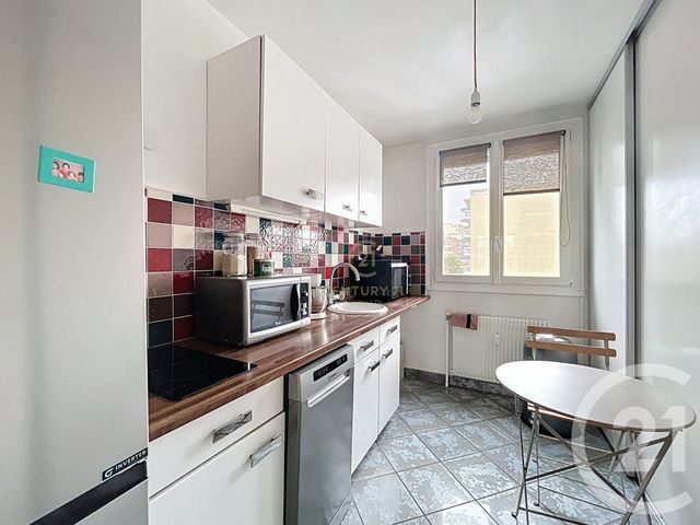 Appartement à vendre - 2 pièces - 48 m2 - Lyon - 69008 - RHONE-ALPES