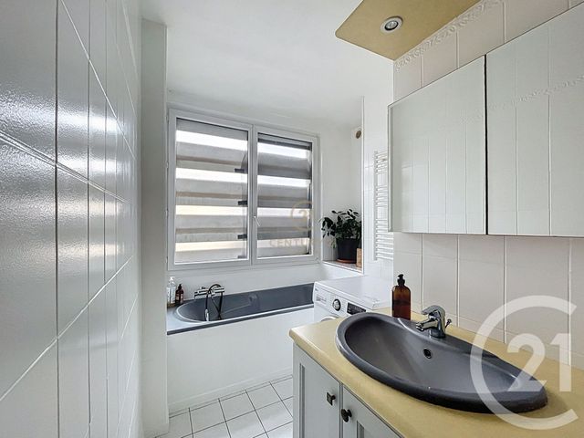 Appartement à vendre - 2 pièces - 48 m2 - Lyon - 69008 - RHONE-ALPES