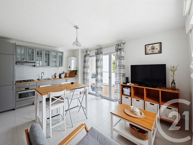 Appartement F2 &agrave; vendre - 2 pi&egrave;ces - 42 m2 - St Priest - 69 - RHONE-ALPES