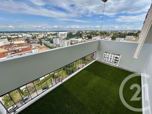 Appartement F2 &agrave; louer - 2 pi&egrave;ces - 54,06 m2 - Bron - 69 - RHONE-ALPES