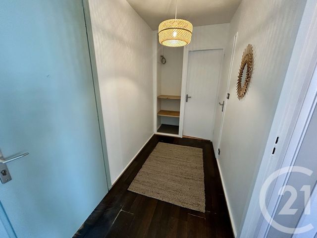 Appartement F2 &agrave; louer - 2 pi&egrave;ces - 54,06 m2 - Bron - 69 - RHONE-ALPES