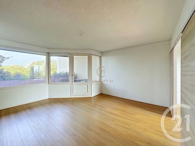 appartement - VAULX EN VELIN - 69