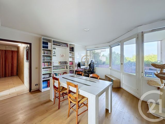 appartement - VAULX EN VELIN - 69