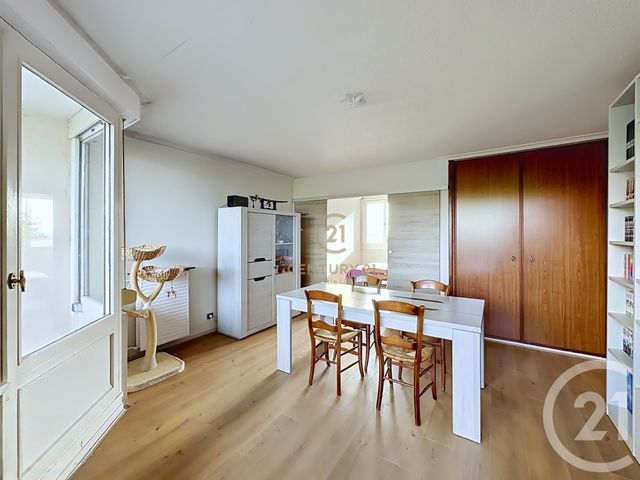 Appartement F2 bis &agrave; vendre - 2 pi&egrave;ces - 62,39 m2 - Vaulx En Velin - 69 - RHONE-ALPES