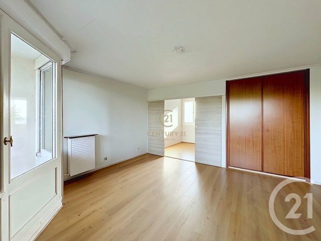 Appartement F2 bis &agrave; vendre - 2 pi&egrave;ces - 62,39 m2 - Vaulx En Velin - 69 - RHONE-ALPES