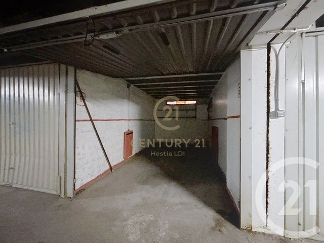 parking - LYON - 69007