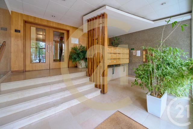 Appartement T3 &agrave; vendre - 3 pi&egrave;ces - 84,79 m2 - Lyon - 69008 - RHONE-ALPES