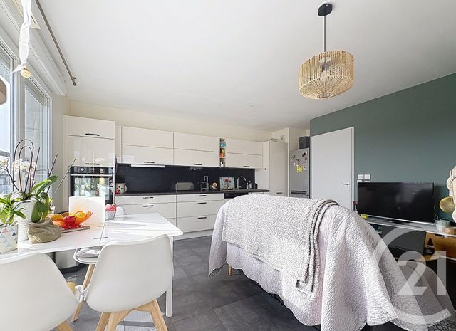 Appartement F3 &agrave; louer - 3 pi&egrave;ces - 56,53 m2 - Venissieux - 69 - RHONE-ALPES