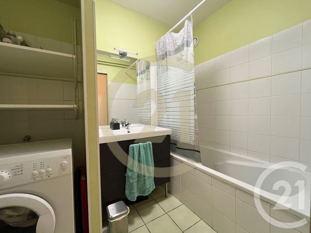 Appartement T4 &agrave; vendre - 4 pi&egrave;ces - 93,16 m2 - Venissieux - 69 - RHONE-ALPES