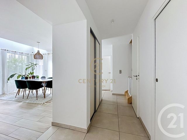 Appartement F4 &agrave; louer - 4 pi&egrave;ces - 90,78 m2 - Lyon - 69008 - RHONE-ALPES