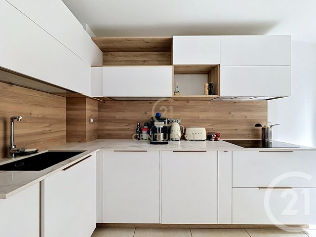 Appartement F4 &agrave; louer - 4 pi&egrave;ces - 90,78 m2 - Lyon - 69008 - RHONE-ALPES