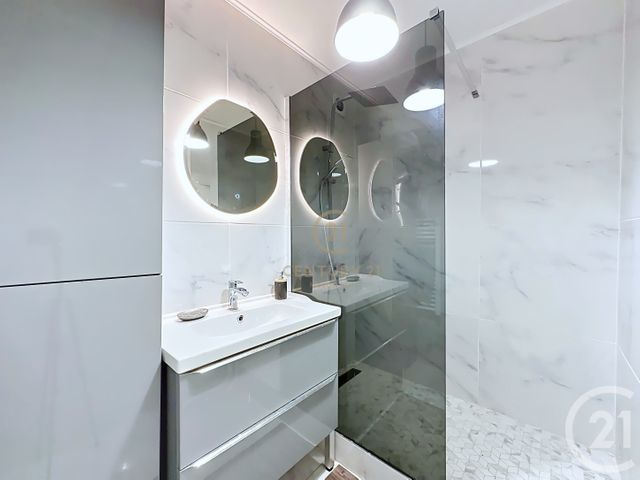 Appartement T3 &agrave; vendre - 3 pi&egrave;ces - 79,54 m2 - Lyon - 69008 - RHONE-ALPES