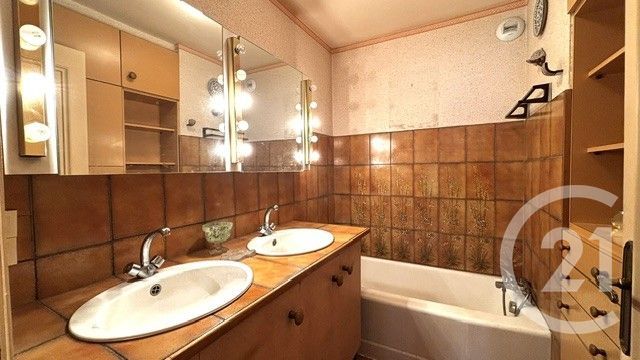 Appartement F5 &agrave; vendre - 5 pi&egrave;ces - 112,17 m2 - Villeurbanne - 69 - RHONE-ALPES