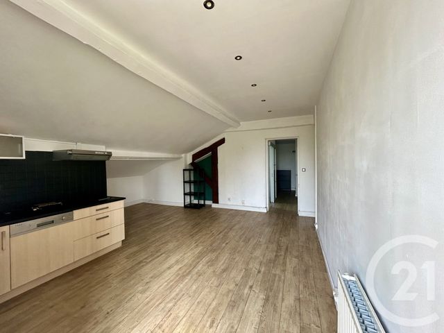 Appartement F3 &agrave; louer - 3 pi&egrave;ces - 80,26 m2 - Lyon - 69008 - RHONE-ALPES