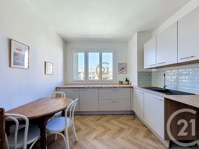 Appartement F4 &agrave; vendre - 4 pi&egrave;ces - 99,58 m2 - Lyon - 69008 - RHONE-ALPES