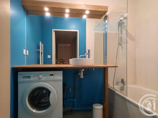 Appartement T3 &agrave; louer - 3 pi&egrave;ces - 69,54 m2 - Lyon - 69008 - RHONE-ALPES