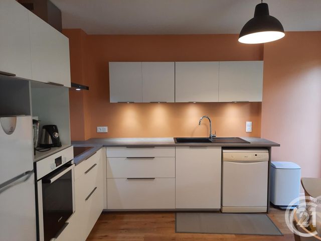 Appartement T3 &agrave; louer - 3 pi&egrave;ces - 69,54 m2 - Lyon - 69008 - RHONE-ALPES