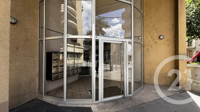 Appartement &agrave; vendre - 2 pi&egrave;ces - 64,72 m2 - Villeurbanne - 69 - RHONE-ALPES
