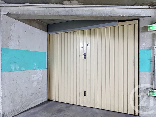 Parking &agrave; vendre - 17 m2 - Lyon - 69008 - RHONE-ALPES