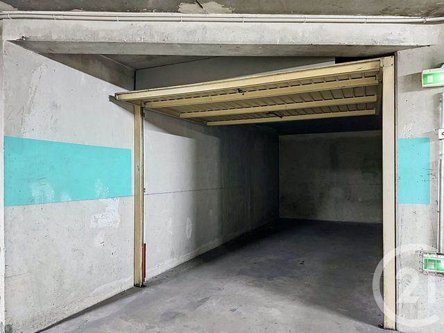 Parking &agrave; vendre - 17 m2 - Lyon - 69008 - RHONE-ALPES