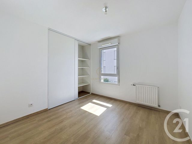 Appartement F3 &agrave; louer - 3 pi&egrave;ces - 55,65 m2 - Venissieux - 69 - RHONE-ALPES