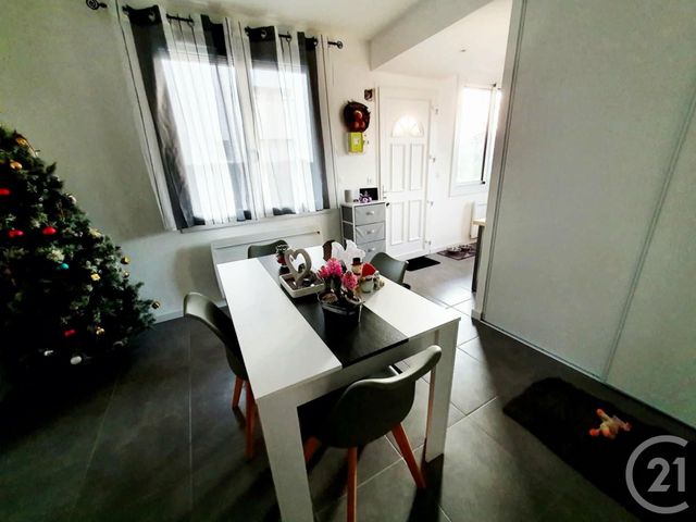 Appartement T3 &agrave; louer - 3 pi&egrave;ces - 51,49 m2 - Tarbes - 65 - MIDI-PYRENEES