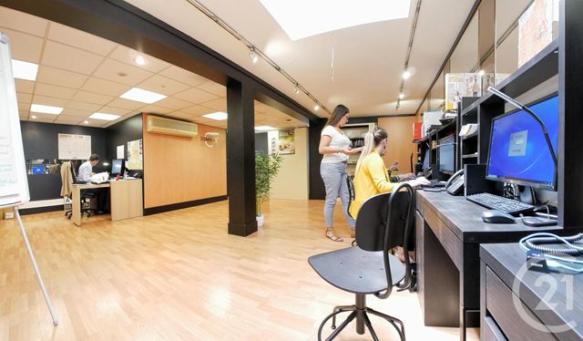 Local commercial à louer - 123.62 m2 - 65 - Hautes-Pyrenees