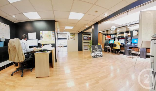 Local commercial à louer - 123.62 m2 - 65 - Hautes-Pyrenees