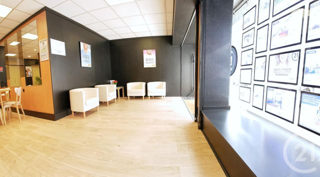 Appartement Local à louer - 3 pièces - 123,62 m2 - Tarbes - 65 - MIDI-PYRENEES