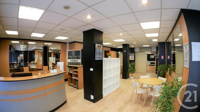 Appartement Local à louer - 3 pièces - 123,62 m2 - Tarbes - 65 - MIDI-PYRENEES