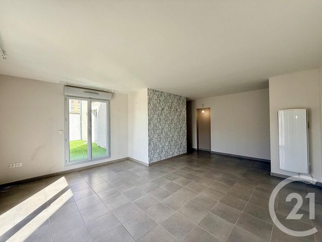 Appartement T3 &agrave; vendre - 3 pi&egrave;ces - 76,18 m2 - Tarbes - 65 - MIDI-PYRENEES