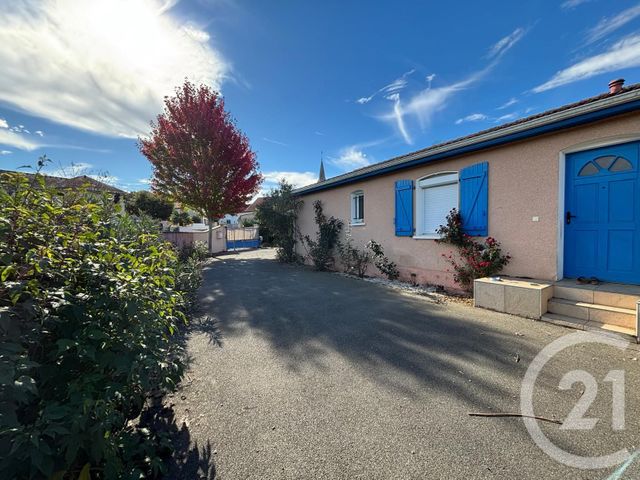 Maison &agrave; louer - 4 pi&egrave;ces - 91,47 m2 - Orleix - 65 - MIDI-PYRENEES