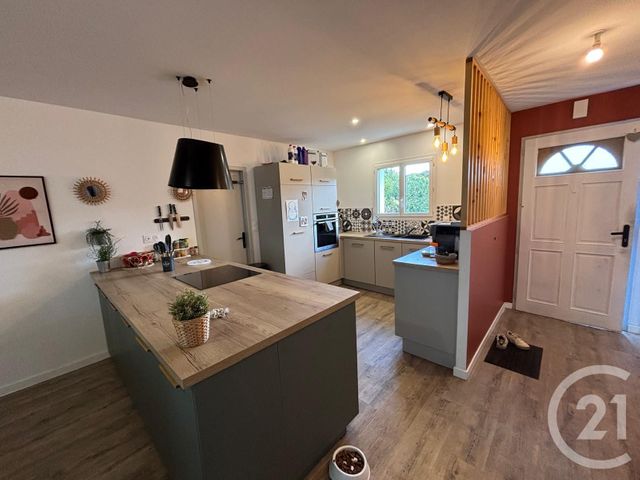 Maison &agrave; louer - 4 pi&egrave;ces - 91,47 m2 - Orleix - 65 - MIDI-PYRENEES