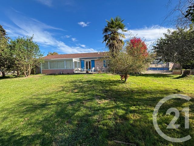 Maison &agrave; louer - 4 pi&egrave;ces - 91,47 m2 - Orleix - 65 - MIDI-PYRENEES