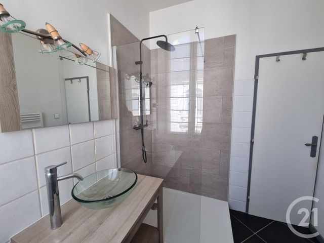 Appartement T3 &agrave; louer - 3 pi&egrave;ces - 67,02 m2 - Tarbes - 65 - MIDI-PYRENEES