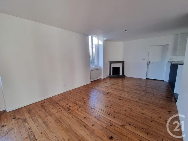 Appartement T3 &agrave; louer - 3 pi&egrave;ces - 67,02 m2 - Tarbes - 65 - MIDI-PYRENEES