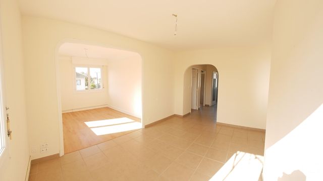 Appartement T3 &agrave; louer - 3 pi&egrave;ces - 82,10 m2 - Tarbes - 65 - MIDI-PYRENEES