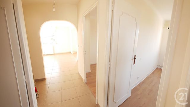 Appartement T3 &agrave; louer - 3 pi&egrave;ces - 82,10 m2 - Tarbes - 65 - MIDI-PYRENEES