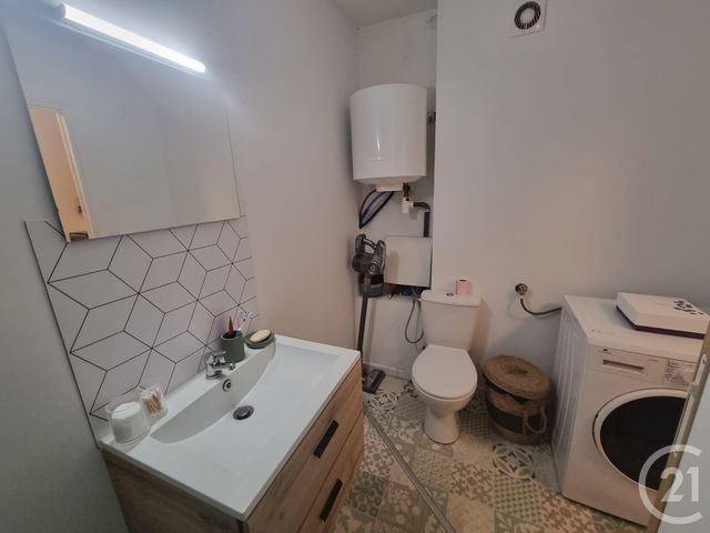 Appartement T1 &agrave; louer - 1 pi&egrave;ce - 26,55 m2 - Tarbes - 65 - MIDI-PYRENEES