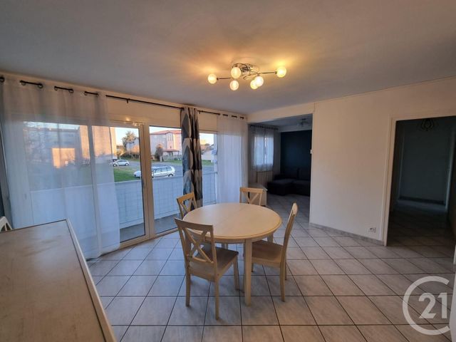 Appartement T3 &agrave; louer - 3 pi&egrave;ces - 68,85 m2 - Tarbes - 65 - MIDI-PYRENEES