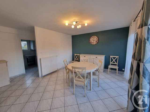 Appartement T3 &agrave; louer - 3 pi&egrave;ces - 68,85 m2 - Tarbes - 65 - MIDI-PYRENEES