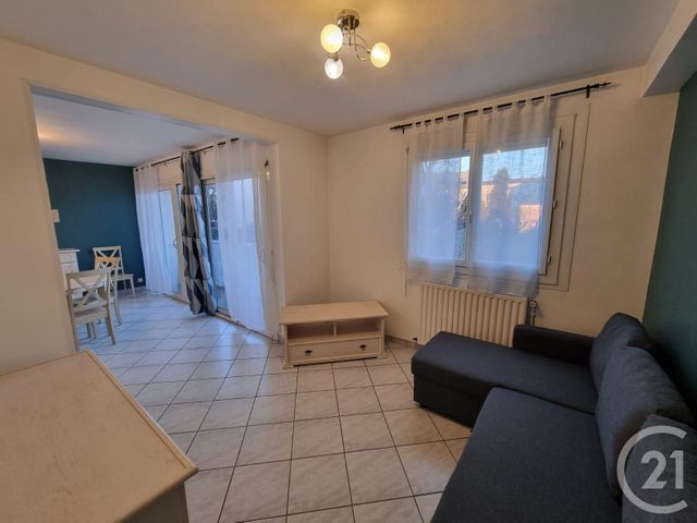 Appartement T3 &agrave; louer - 3 pi&egrave;ces - 68,85 m2 - Tarbes - 65 - MIDI-PYRENEES