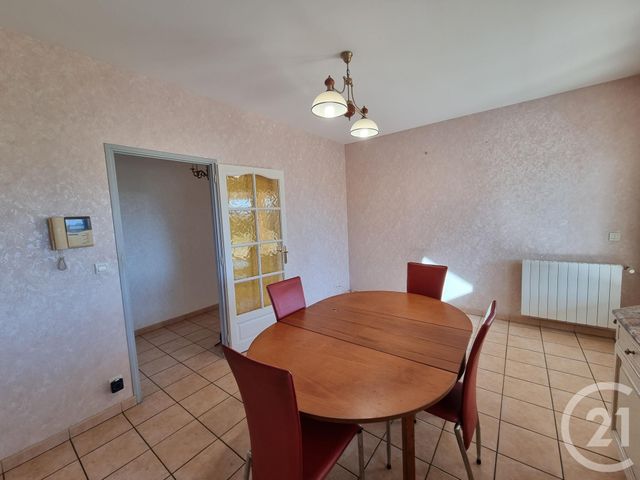 Maison &agrave; louer - 5 pi&egrave;ces - 136,08 m2 - Laloubere - 65 - MIDI-PYRENEES