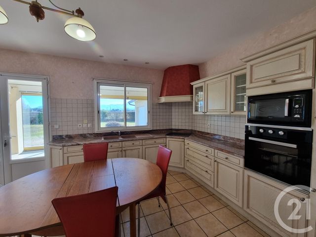 Maison &agrave; louer - 5 pi&egrave;ces - 136,08 m2 - Laloubere - 65 - MIDI-PYRENEES