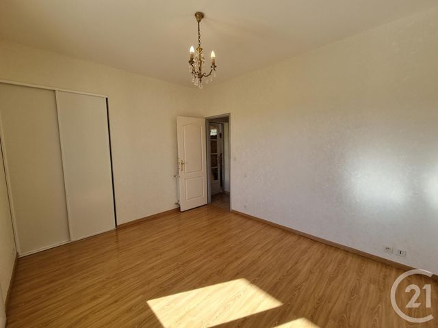 Maison &agrave; louer - 5 pi&egrave;ces - 136,08 m2 - Laloubere - 65 - MIDI-PYRENEES