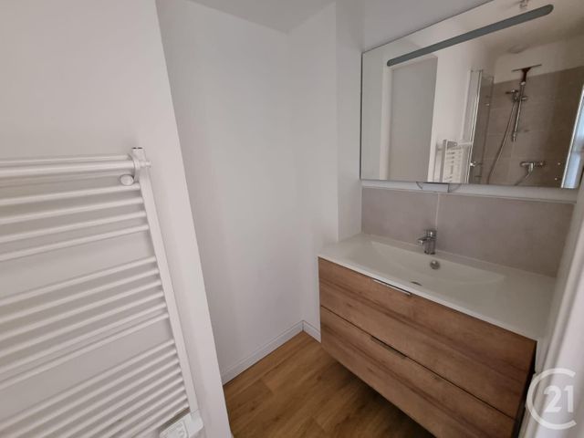 Appartement T3 &agrave; louer - 3 pi&egrave;ces - 57,88 m2 - Tarbes - 65 - MIDI-PYRENEES