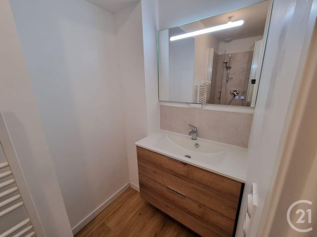Appartement T3 &agrave; louer - 3 pi&egrave;ces - 57,88 m2 - Tarbes - 65 - MIDI-PYRENEES