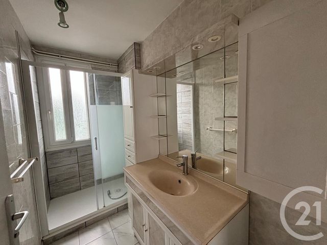 Appartement T3 &agrave; louer - 3 pi&egrave;ces - 69,33 m2 - Tarbes - 65 - MIDI-PYRENEES