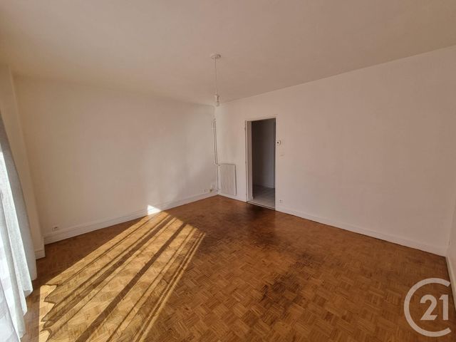 Appartement T3 &agrave; louer - 3 pi&egrave;ces - 54,19 m2 - Tarbes - 65 - MIDI-PYRENEES