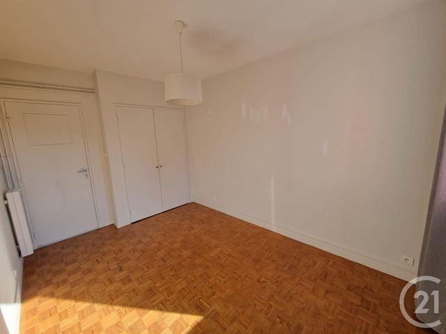 Appartement T3 &agrave; louer - 3 pi&egrave;ces - 54,19 m2 - Tarbes - 65 - MIDI-PYRENEES